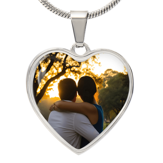 Custom Heart Photo Necklace – Personalized Picture Pendant, Mother's Day Gift for Mom, Wife, Daughter, or Granddaughter