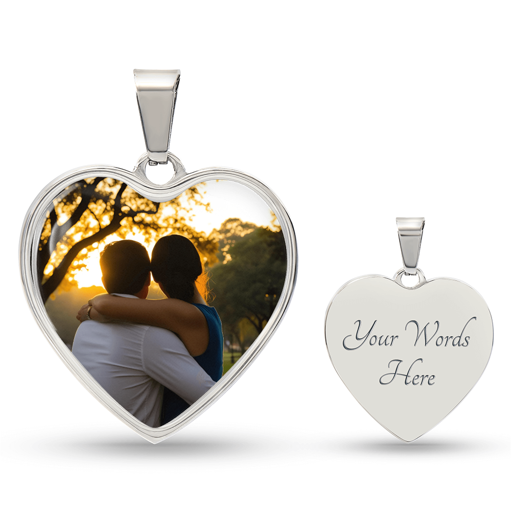 Custom Heart Photo Necklace – Personalized Picture Pendant, Mother's Day Gift for Mom, Wife, Daughter, or Granddaughter