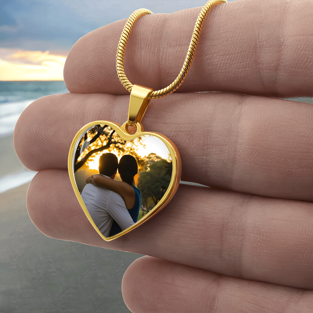 Custom Heart Photo Necklace – Personalized Picture Pendant, Mother's Day Gift for Mom, Wife, Daughter, or Granddaughter